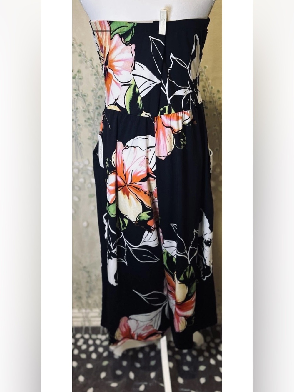 Venus NWT Black Tropical Floral Strapless Culotte Jumpsuit Wide Leg Romper Sz XL - Picture 11 of 11